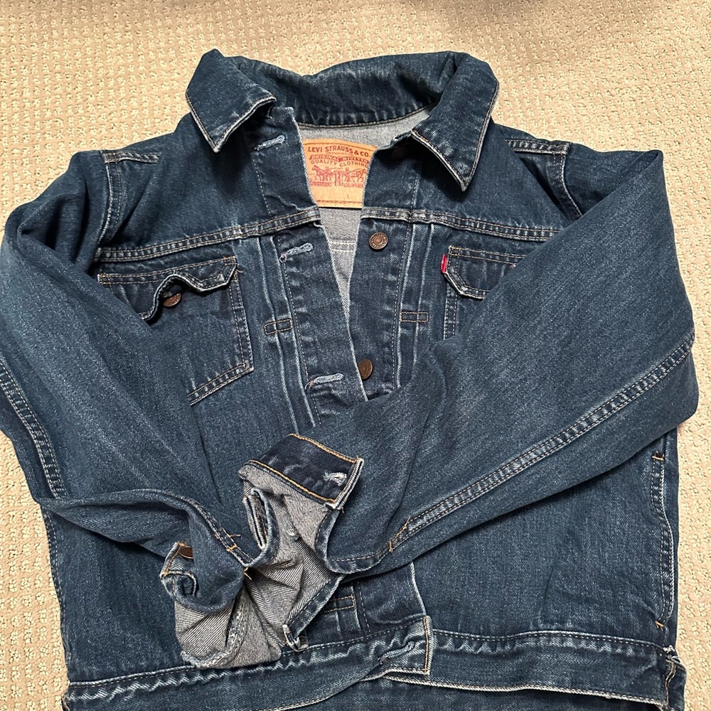 Levi’s Jean jacket size large